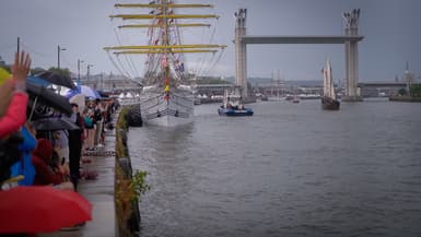 La Grande Parade de l'Armada, le 18 juin 2023 à Rouen.