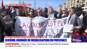 Grève du 7 mars: la manifestation prête à s'élancer depuis le Vieux-Port à Marseille