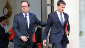 Manuel Valls et François Hollande à l'Elysée, le 11 août 2016.