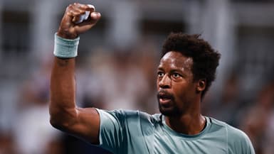 Gaël Monfils célèbre sa victoire contre Jaume Munar au Masters 1000 de Miami (7-5, 5-7, 7-6), le 23 mars 2025