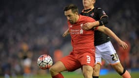 José Enrique avec le maillot de Liverpool