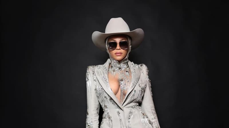 Chapeau de cowboy, paillettes et cuissardes: Beyoncé vole la vedette à la Fashion Week de New York