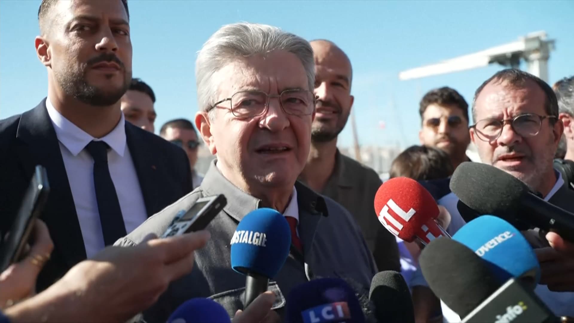MANIFESTATIONS DU 18 SEPTEMBRE: JEAN-LUC MÉLENCHON ÉVOQUE UN "IMMENSE ÉVÉNEMENT" ET TACLE BRUNO RETAILLEAU QUI A "BESOIN DE LA VIOLENCE"