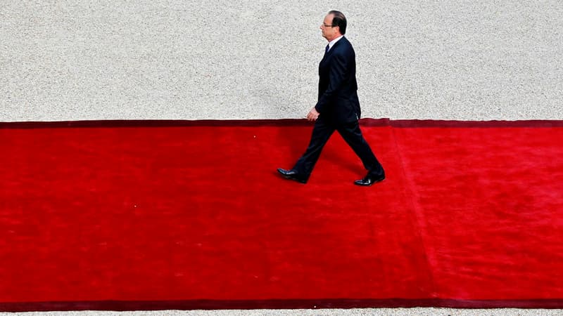 François Hollande est issu de la promotion Voltaire de l'ENA en 1980