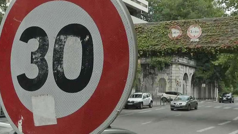 Grenoble Alpes Métropole a généralisé à 43 communes un abaissement de la vitesse à 30 km/h.