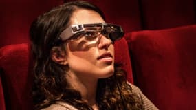 Le surtitrage intégré dans les lunettes offre un meilleur confort aux spectateurs que lorsqu'il est diffusé sur écran. 