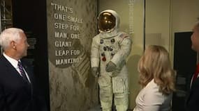 La combinaison spatiale de Neil Armstrong de nouveau exposée à Washington 