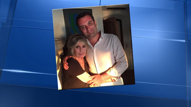 Florian Philippot a pris la pose avec Brigitte Bardot samedi.