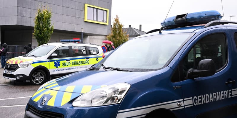 Le collège Robert Schuman à Benfeld (Bas-Rhin) après l'agression au couteau d'une enseignante le 24 septembre 2025.