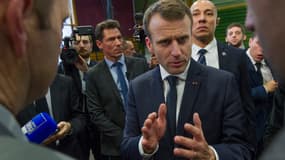 Emmanuel Macron à Saint-Genes-Champanelle (Auvergne) lors de la présentation de ses voeux aux agriculteurs, le 25 janvier 2018. 