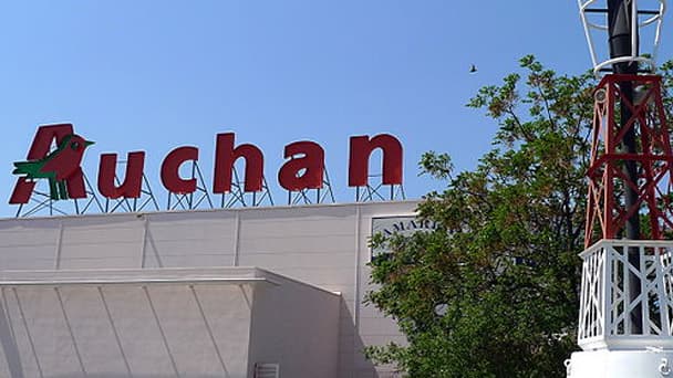 Auchan prévoit de supprimer 300 postes d'ici à 2016.