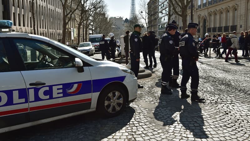 Un colis suspect portant des timbres grecs avait été envoyé jeudi au siège de la Banque mondiale, à Paris.