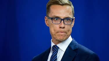 Le Premier ministre finlandais tire à boulets rouges sur Apple