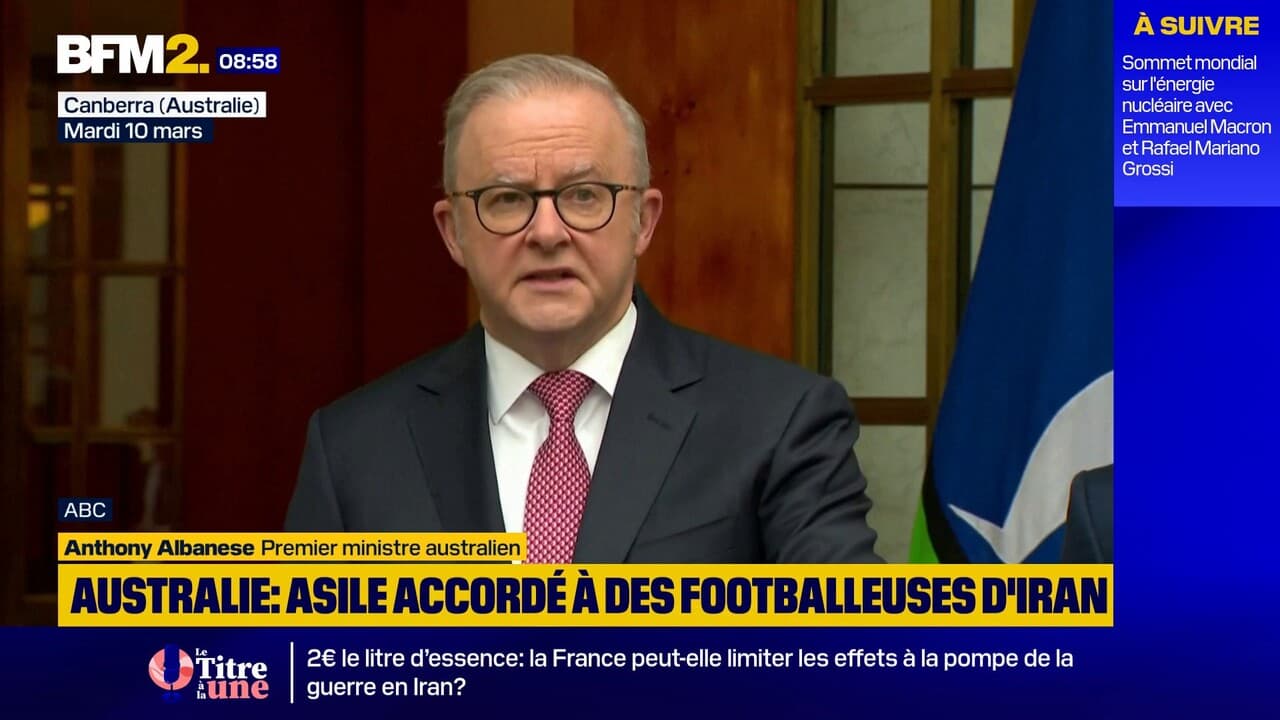 "Elles sont en sécurité ici": L'Australie accorde l'asile à cinq footballeuses iraniennes Kép