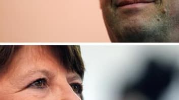 Martine Aubry a accusé vendredi François Hollande, son adversaire à la primaire socialiste pour l'élection présidentielle de 2012, d'être un "candidat du système". Invité de France Inter vendredi matin, François Hollande lui a répondu "qu'il fallait arrêt