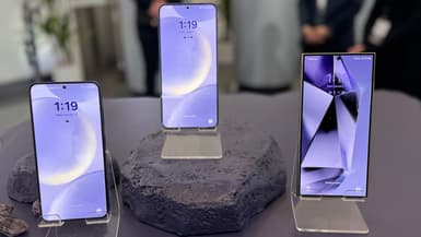 De gauche à droite: les Samsung Galaxy S24+, S24 et S24 Ultra