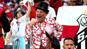 Un supporter de l'Angleterre pendant le huitième de finale contre le Sénégal au Mondial 2022