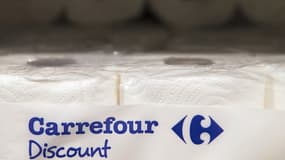 Le logo bleu de la marque Carrefour Discount disparaitra des rayons en 2015.