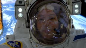 Thomas Pesquet lors de sa sortie dans l'espace le 13 janvier 2017