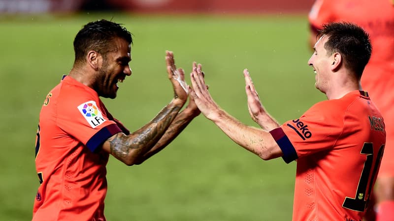 Daniel Alves et Lionel Messi