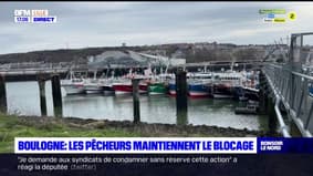 Boulogne-sur-Mer: les pêcheurs maintiennent le blocage