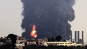 La centrale bombardée mardi 29 juillet 2014 se trouve à la frontière entre le sud de la bande de Gaza et Israël.