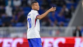 Kylian Mbappé donne des consignes lors du match France-Belgique (2-0, Ligue des Nations), le 9 septembre 2024