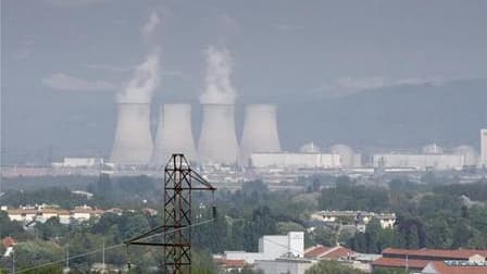 Centrale du Bugey, à Saint-Vulbas. La patronne du Parti socialiste Martine Aubry a exclu lundi de fixer une date précise de sortie du nucléaire en France, dans un des sujets cruciaux pour une éventuelle alliance avec les écologistes à la présidentielle de