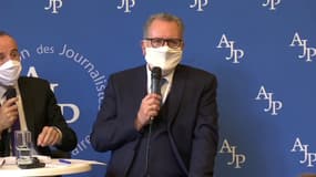 Richard Ferrand s'excuse après avoir oublié son masque à l'Assemblée nationale mardi
