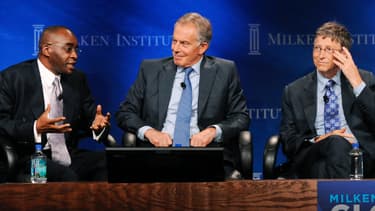 Strive Masiyiwa (à gauche), le créateur d'EcoCash, est l'homme le plus riche de son pays.