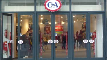 Moins de 100 personnes sont concernées au total par les 13 cessions de magasins C&A en France.