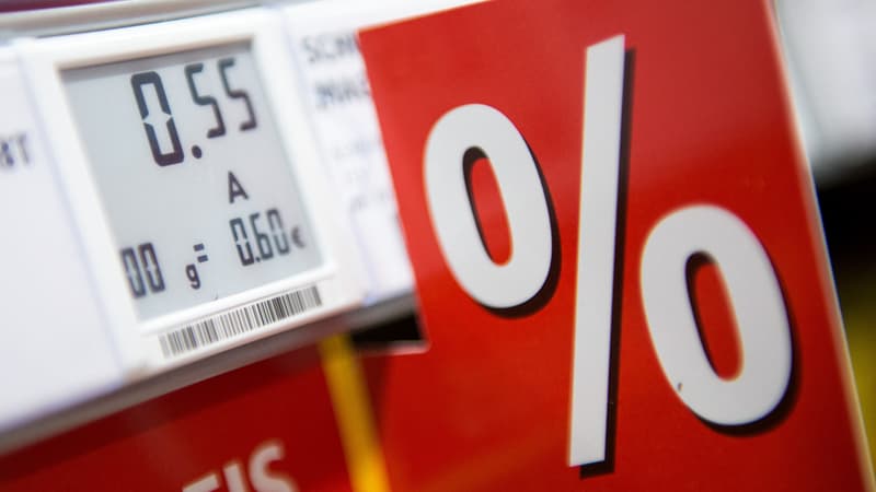 Le prix des couches qui augmente sur l'étiquette électronique parce que l'IA a vu que votre enfant était malade: des élus américains militent pour interdire la tarification dynamique sur les courses