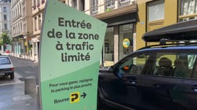 La zone à trafic limité est officiellement entrée en vigueur le samedi 21 juin sur la Presqu'île, à Lyon.