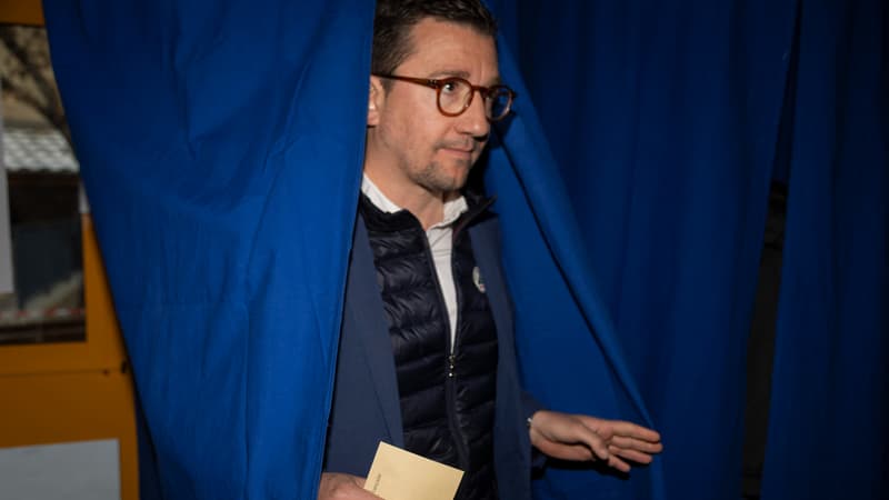 Résultats des municipales 2026 à Briançon: le maire sortant Arnaud Murgia remporte l’élection