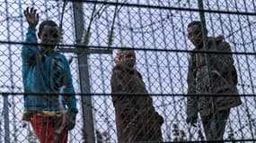 Il est presque impossible pour un migrant dde se rendre en Grande-Bretagne sans l'aide d'un passeur