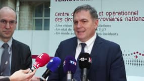 Philippe Tabarot le ministre des transports lors d'un point presse le 7 mars