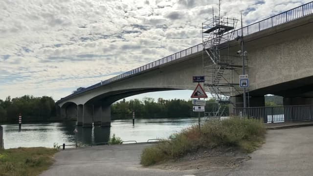 Le pont de Givors, sur l'A47, entre Lyon et Saint-Etienne.