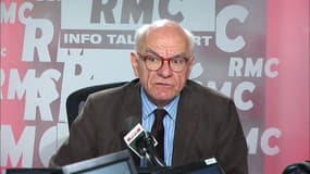"On ajoute l'insulte à la blessure (...) Pour faire bon poids, on rajoute des actes qui sortent du droit de grève, sinon des actes illégaux (...) Dans aucune industrie de service on ne traite le client comme ça"