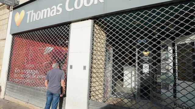 Le voyagiste britannique Thomas Cook a brutalement fait faillite lundi, contraignant les autorités à lancer immédiatement le rapatriement de quelque 600.000 vacanciers