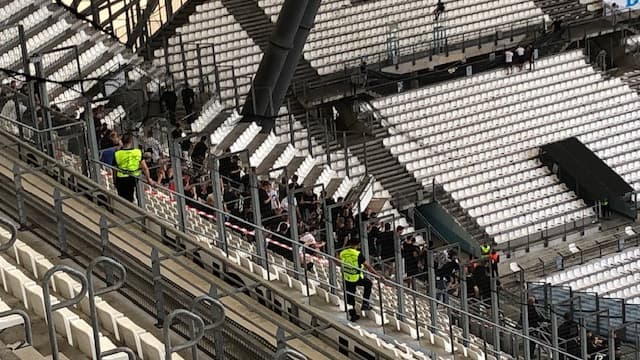 Les premiers supporters allemands arrivent au vélodrome