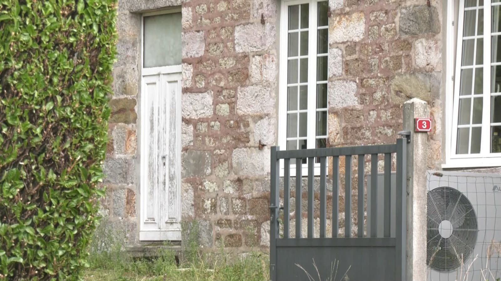 "ELLE EST PASSÉE PAR LA FENÊTRE": LA MÈRE DE LUCIE, RETROUVÉE APRÈS UNE ALERTE ENLÈVEMENT, TÉMOIGNE ET CONFIE SON SOULAGEMENT