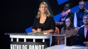 La présidente du groupe LFI à l'Assemblée nationale, Mathilde Panot, sur le plateau de BFMTV, le 24 janvier 2023.