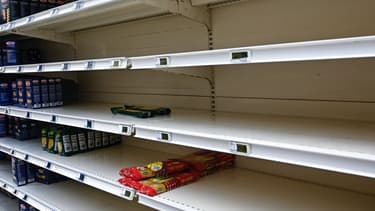 Les rayons de pâtes se vident dans les supermarchés