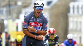 Mathieu van der Poel vainqueur de la deuxième étape du Tour de France à Boulogne-sur-mer, 6 juillet 2025