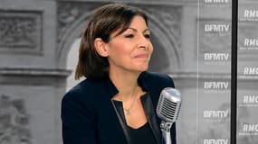 Anne Hidalgo pour un gouvernement resserré