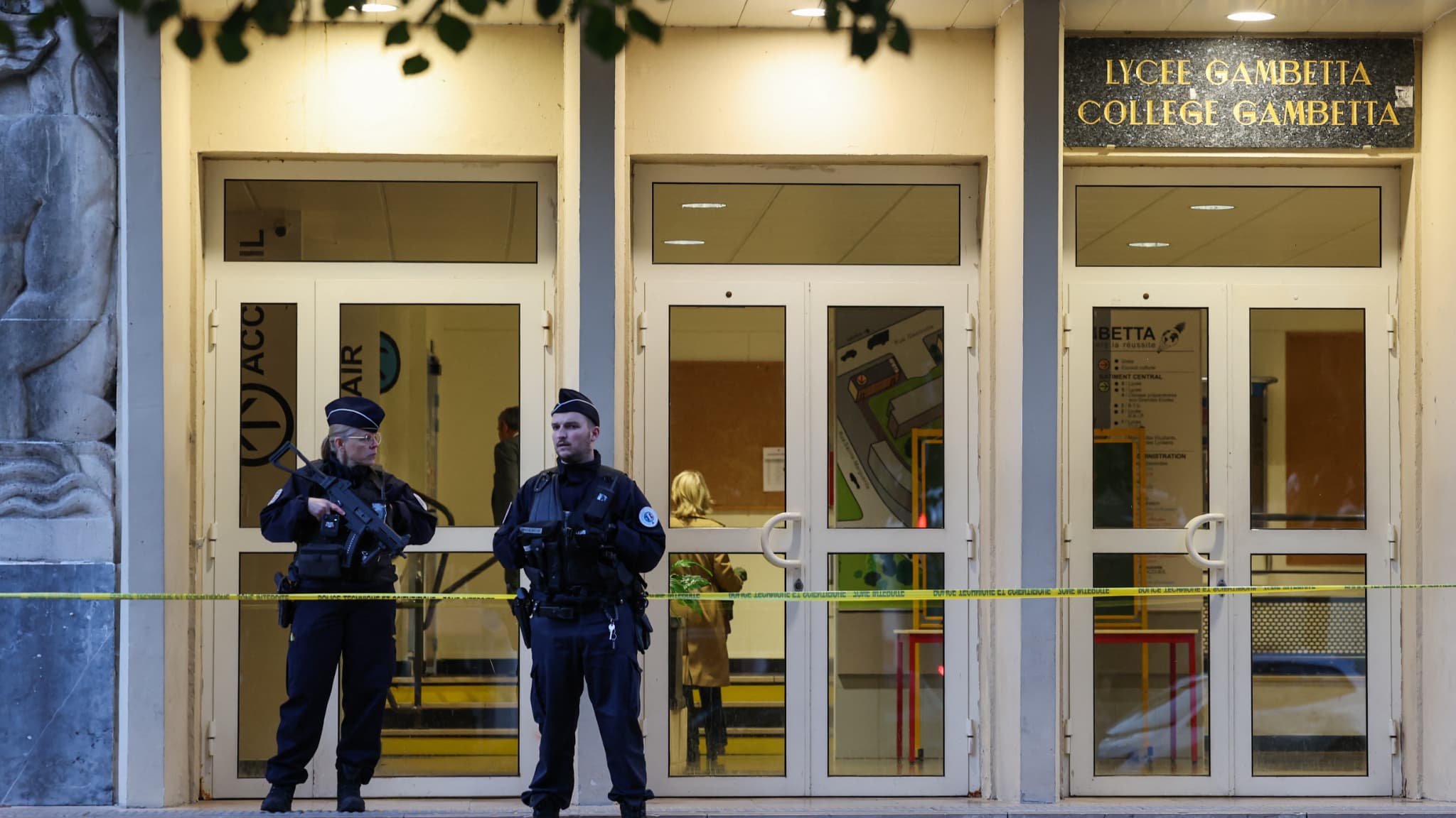 Enseignant Tué à Arras Les Cours Reprendront Mardi à 14 Heures Au