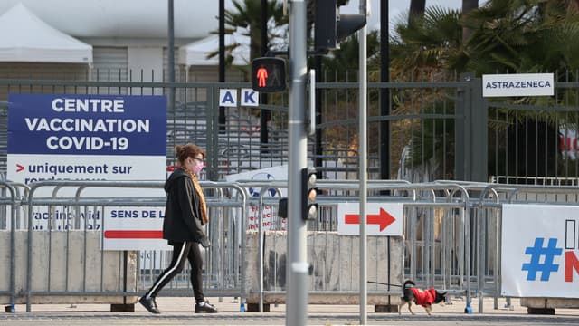 Un centre de vaccination contre le Covid-19 à Nice (Alpes-Maritimes) en avril 2021
