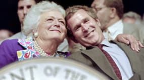 Barbara Bush et son fils George W. Bush