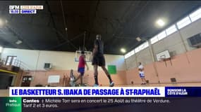 Le basketteur Serge Ibaka de passage à Saint-Raphaël