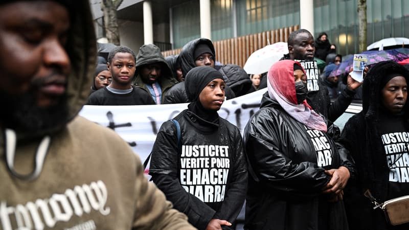 "Ça fait très, très mal": des milliers de personnes rendent hommage à El Hacen Diarra, mort en garde à vue dans un commissariat à Paris